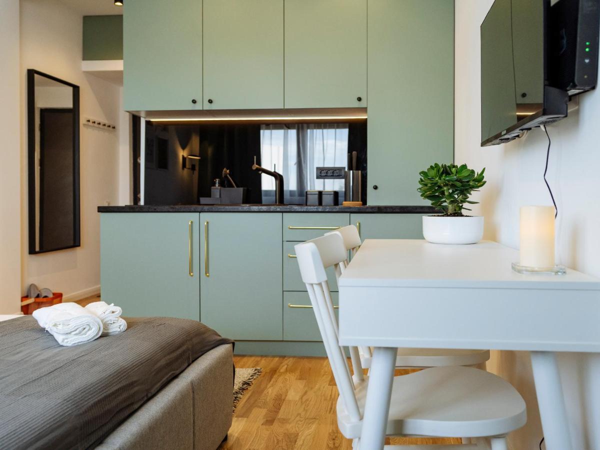 Beautiful Modern Studio - Cismigiu Park - Netflix Bukarest Eksteriør billede